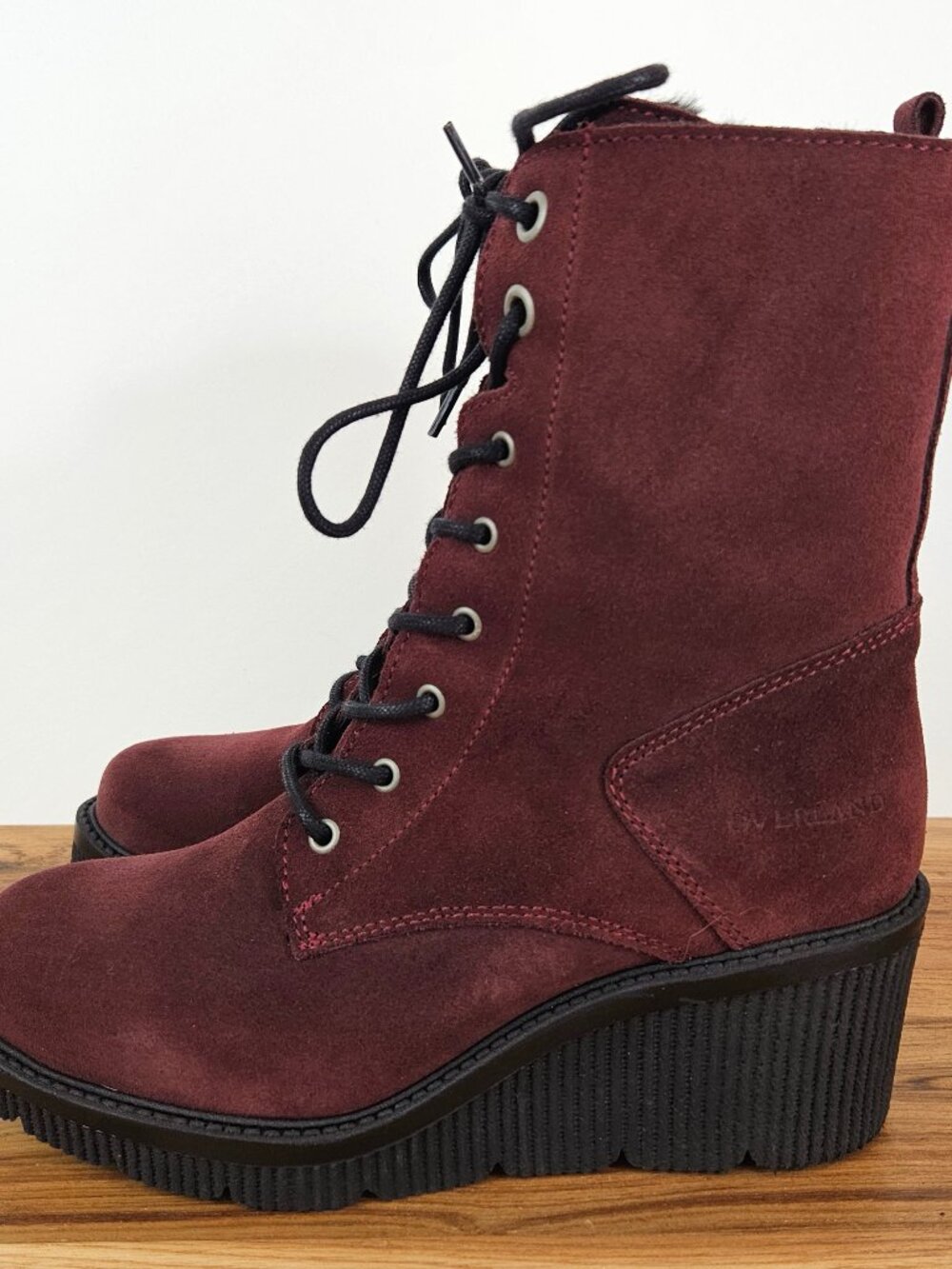 Overland Womens Avalon Shearling-Lined Suede Leather Boots, Mulberry, Size 39